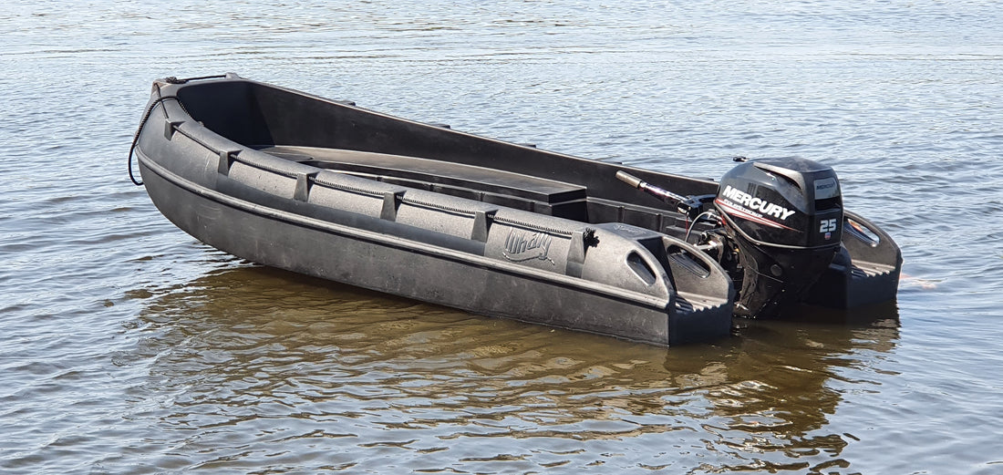 Lindon Lewis Marine Introduces New Whaly 435 and 435R Professional Boats