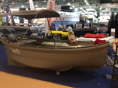 Whaly 450 Classic with engine and added features