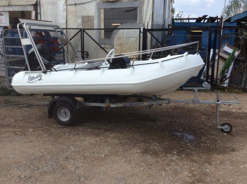 One piece bow rail