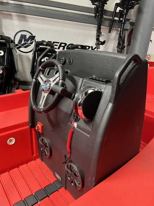 Whaly 435R (Pro) Boat with Forward Control