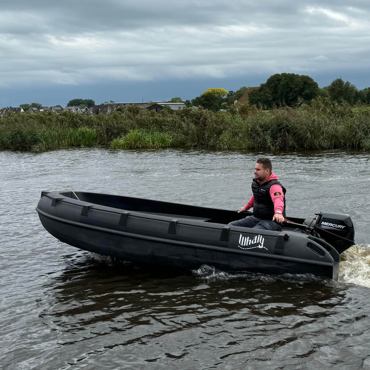 Whaly 380 Club Safety Boat - Tiller Control