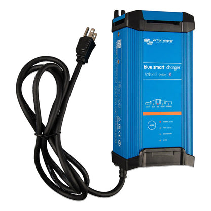 VICTRON Blue Smart IP22 Charger 12/30 (3) 230 UK