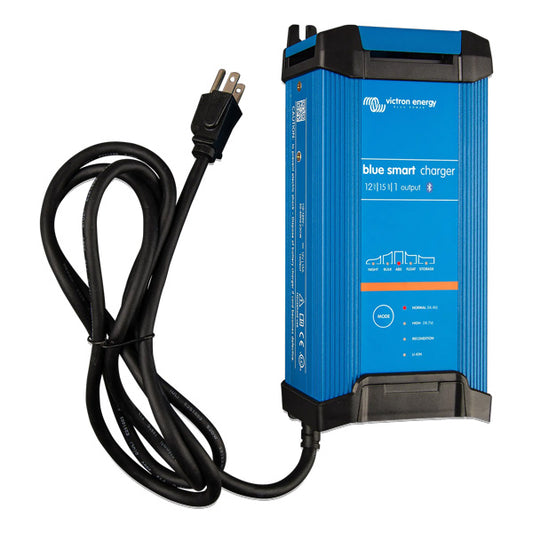 VICTRON Blue Smart IP22 Charger 12/30 (3) 230 UK